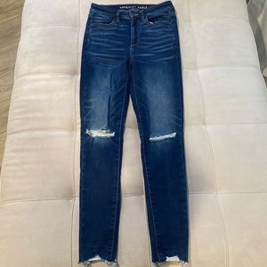 American Eagle Sz 4 high rise